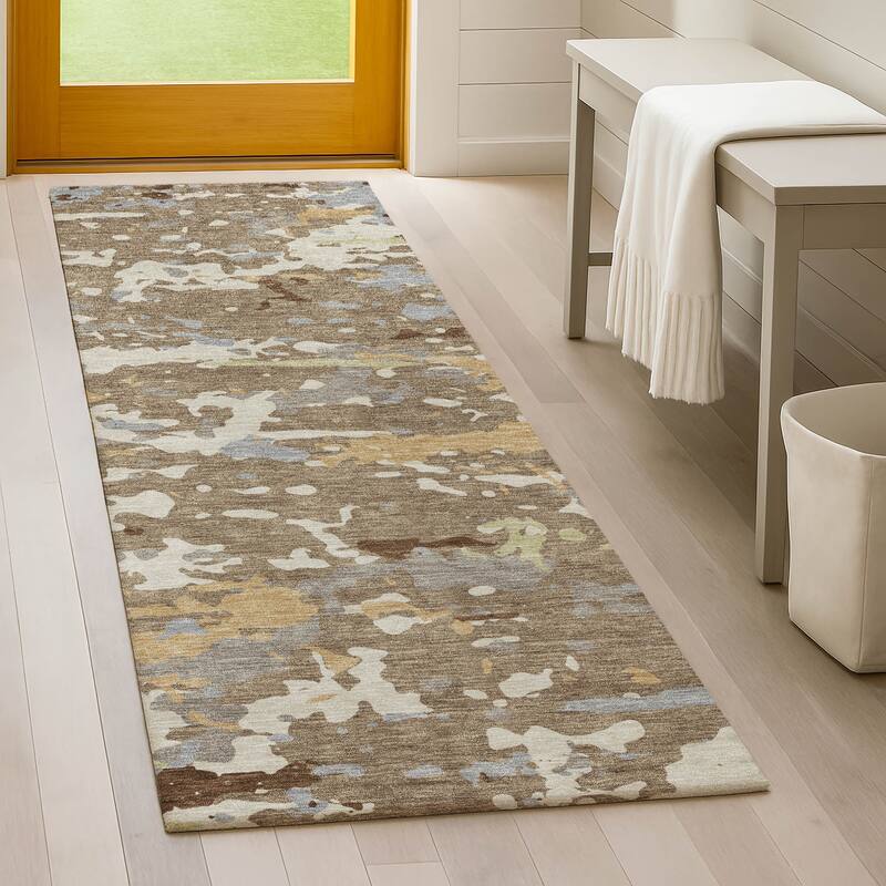 Machine Washable Indoor/ Outdoor Modern Calhan Chantille Rug