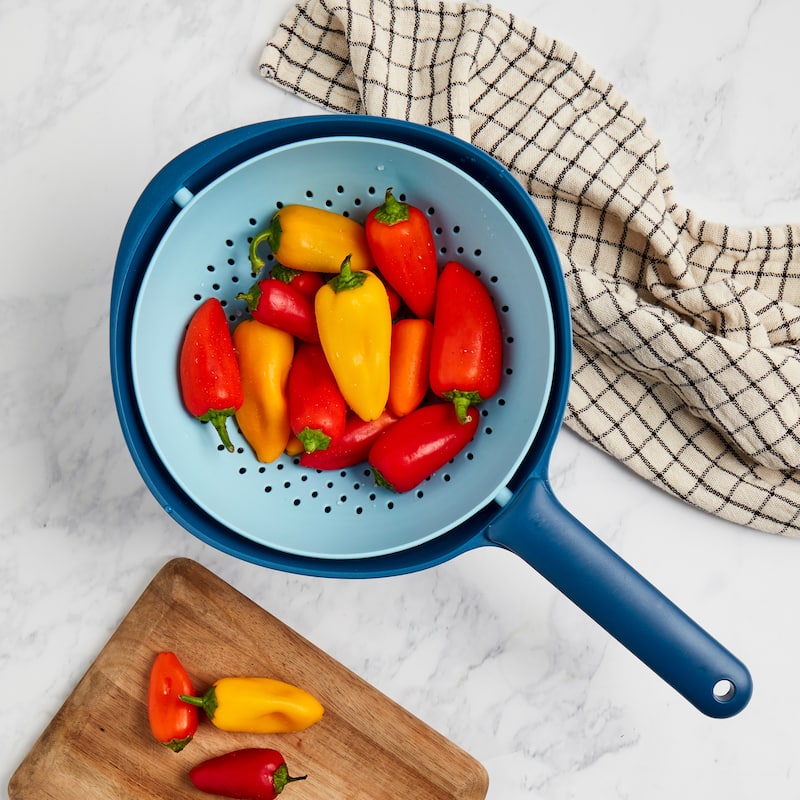 2 Piece Rotatable Colander Set with Swing Basket, Blue