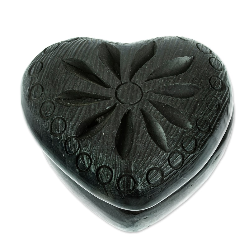 Novica Handmade Heart & Flower Barro Negro Mini Jewelry Box