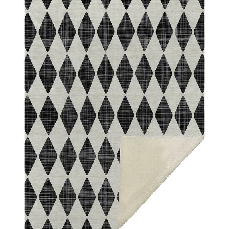 Premium Machine Washable Modern Argyle Sherpa Throw Blanket