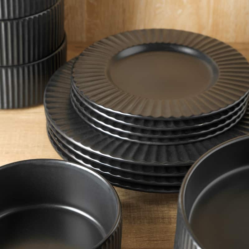 Christian Siriano Lusso Stoneware Dinnerware Set