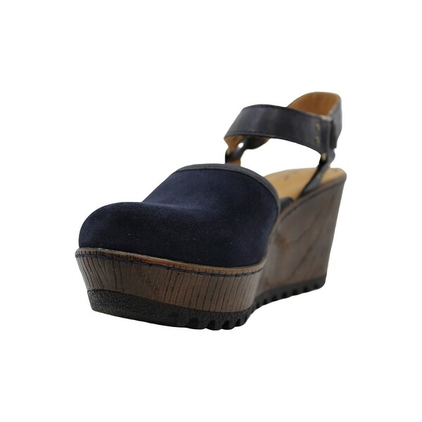 born platform sandals