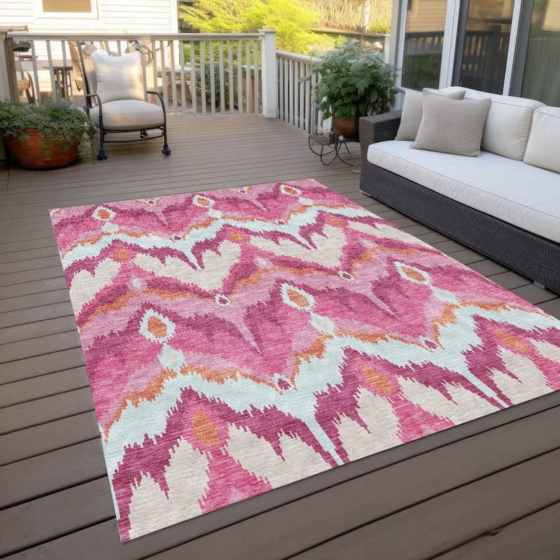 Machine Washable Indoor/ Outdoor Chantille Boho Ikat Rug