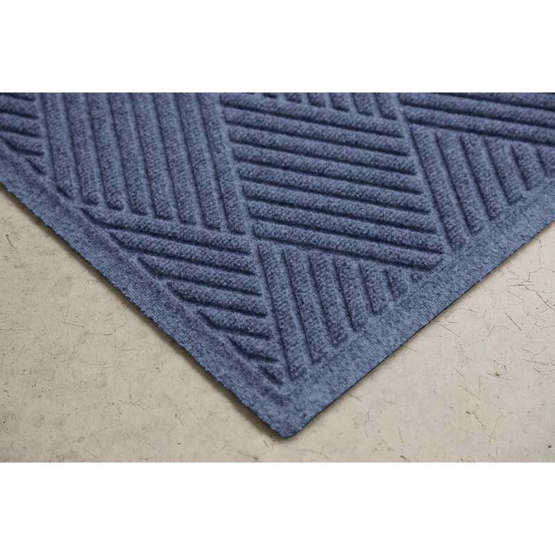 Diamonds 3'x5' Indoor/Outdoor Door Mat Bed Bath & Beyond 38416627