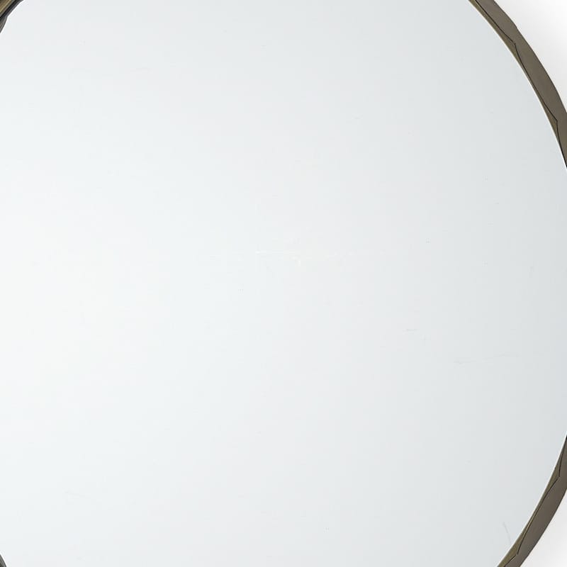 HomeRoots 30" Gold Metal Scalloped Framed Accent Mirror - 29.72 in. x 29.72 in. x 1.97 in.
