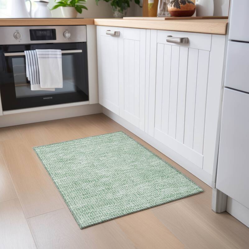 Machine Washable Indoor/ Outdoor Chantille Criss Cross Geo Rug