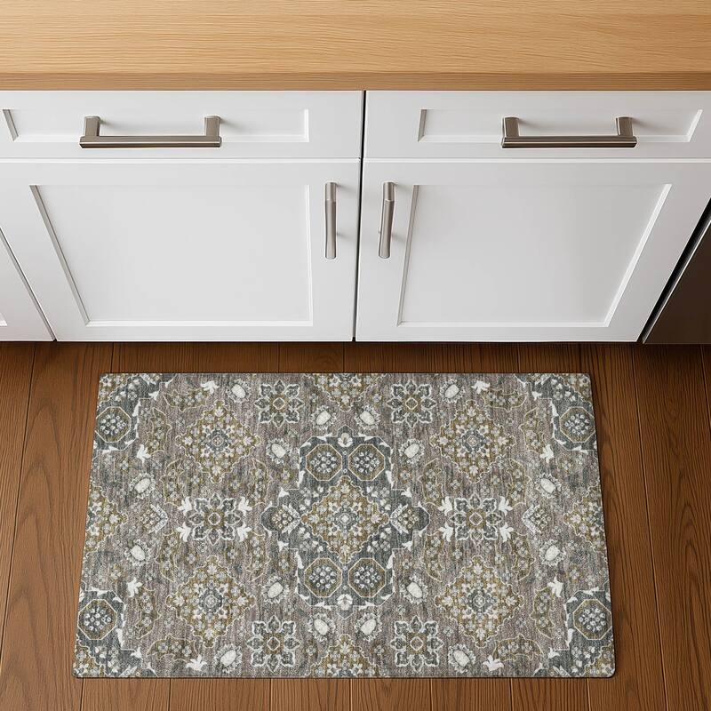 Premium Washable Super Soft Classic Traditional Mayfield Rug - Mocha - 1'8" x 2'6"