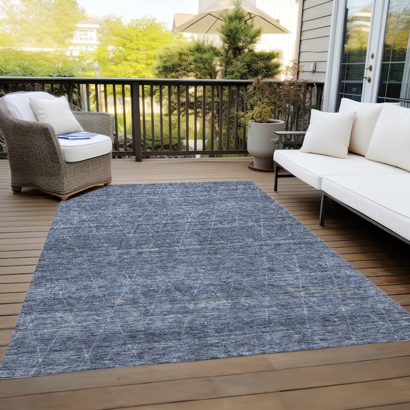 Machine Washable Indoor/ Outdoor Trellis Ombre Chantille Rug