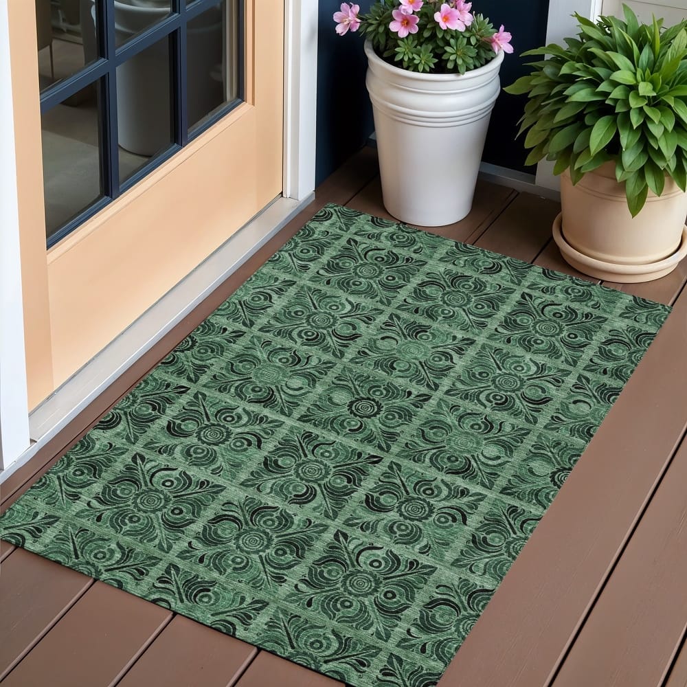 HomeRoots Medallion Transitional Rectangle Outdoor Rug