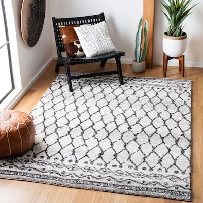 SAFAVIEH Tunisia Torgun Moroccan Rug