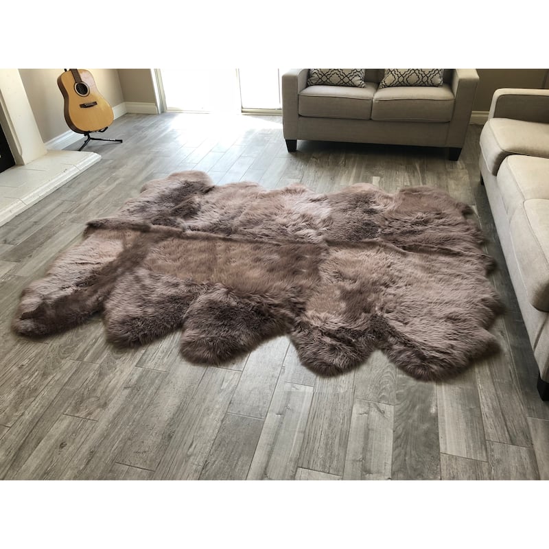 Dynasty Natural 10-pelt Luxury Long Wool Sheepskin Shag Rug