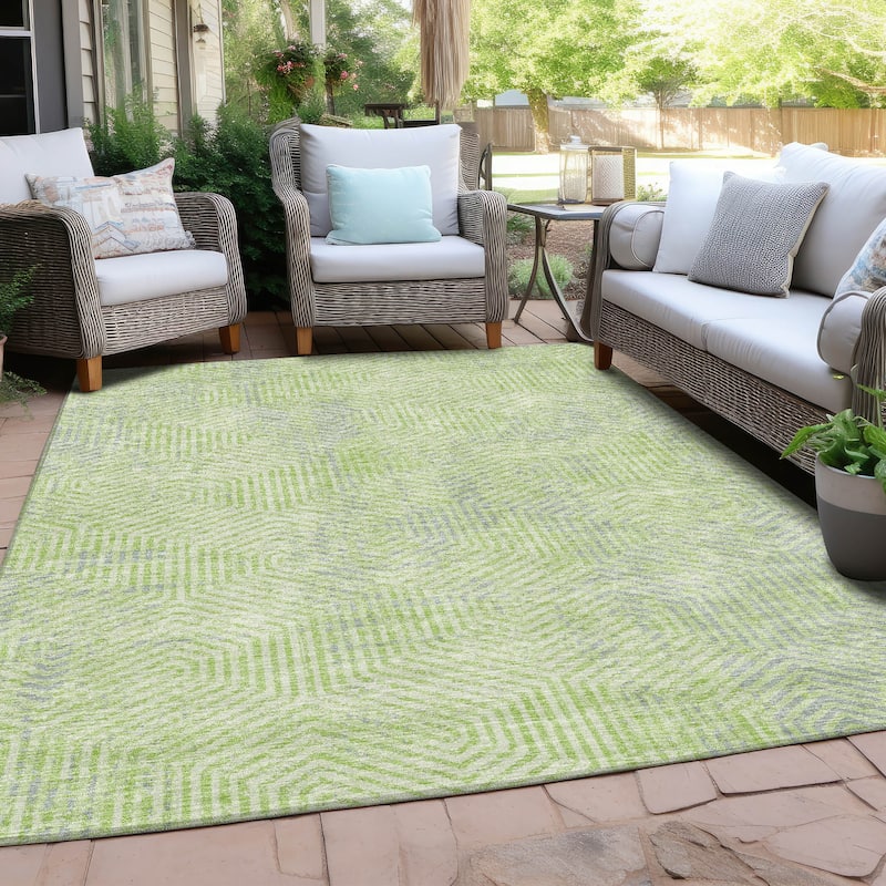 Machine Washable Indoor/ Outdoor Chantille Contemporary Maze Rug - Lime - 5' x 7'6"