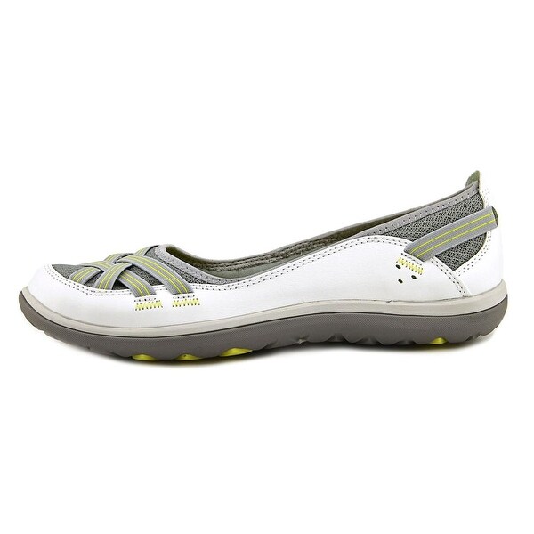 clarks women's aria pump flat
