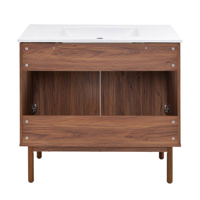Classe Bathroom Vanity in Oak
