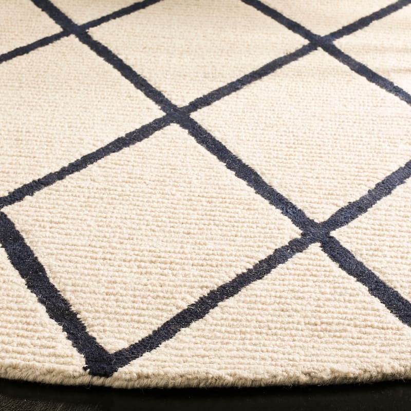 SAFAVIEH Handmade Blossom Zincuta Modern Floral Wool Rug