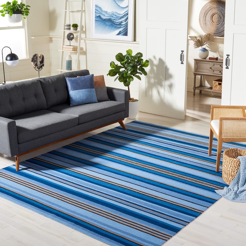 SAFAVIEH Handmade Striped Kilim Torrie Casual Wool Rug - 8' x 10' - Blue/Rust