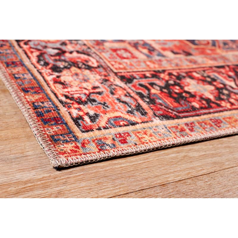 Terra by Obeetee Bergen Rug - Heriz Red - 2'6" x 7'6"