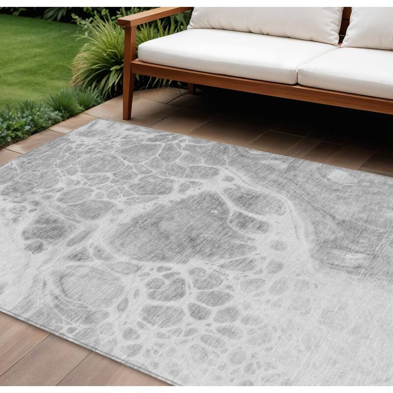 HomeRoots Nautical Transitional Rectangle Outdoor Rug - 8' X 10'