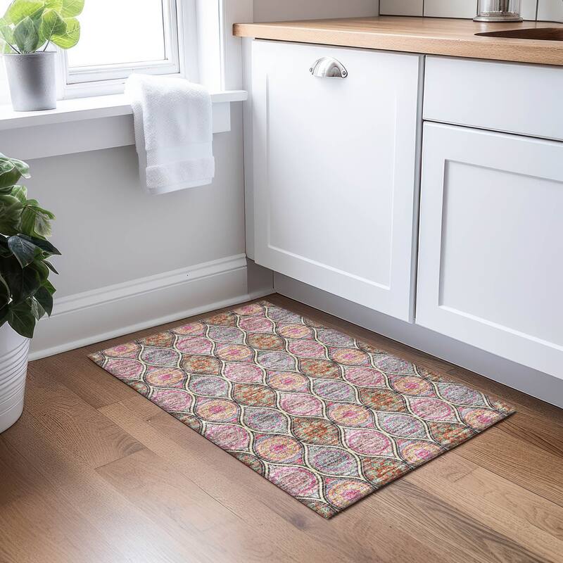 Machine Washable Indoor/ Outdoor Boho Mosaic Chantille Rug