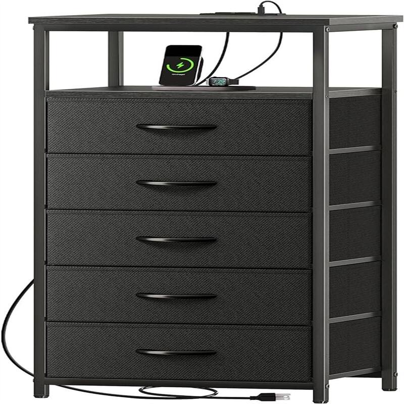 Drawers Dresser with Charging Station