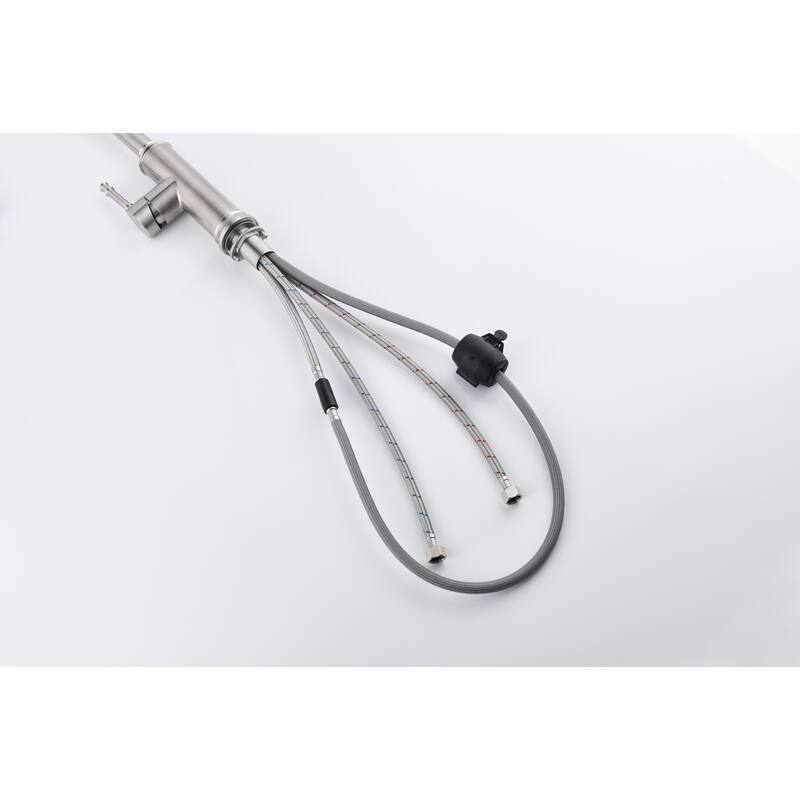 Kitchen Faucet with Pull Out Spraye, High-Quality Anti-Corrosion And Anti-Rust Surface Single Lever Kitchen Faucet