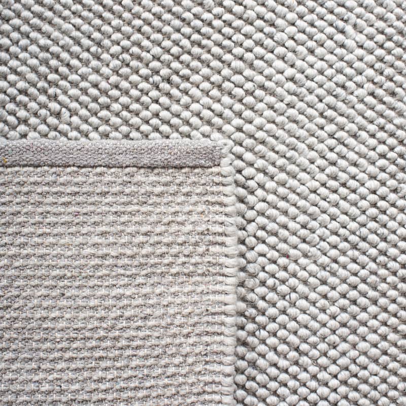 SAFAVIEH Handmade Natura Eduina New Zealand Wool Rug