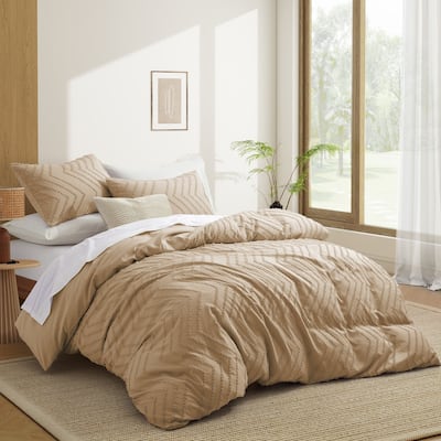 Tufted Clipped Jacquard Geometric Oversized Duvet Cover & Pillowcase Set