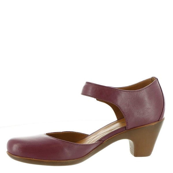 easy spirit women's cindie dress pump
