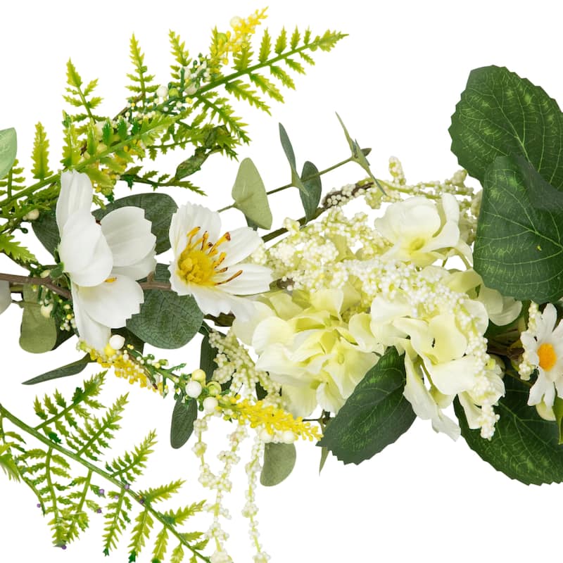 Hydrangea and Eucalyptus Artificial Floral Spring Garland - 5'