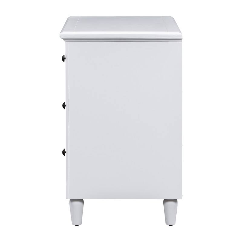 Middlebrook Solid Wood Storage 3-Drawer Nightstand Classic Nightstand