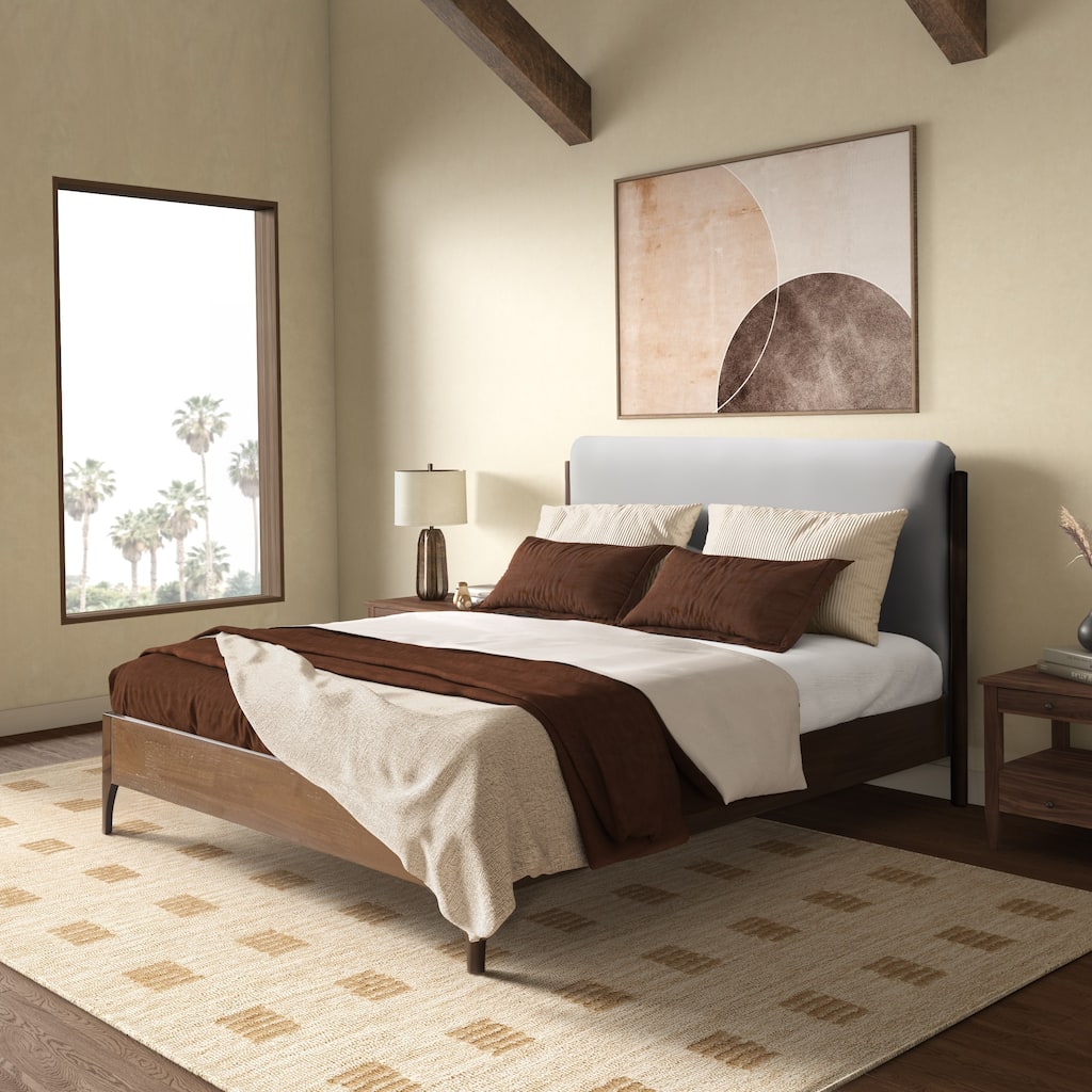 SAFAVIEH Couture Solacina Wood Frame Bed