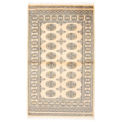 ECARPETGALLERY Hand-knotted Peshawar Bokhara Beige Wool Rug - 3'2 x 5'3