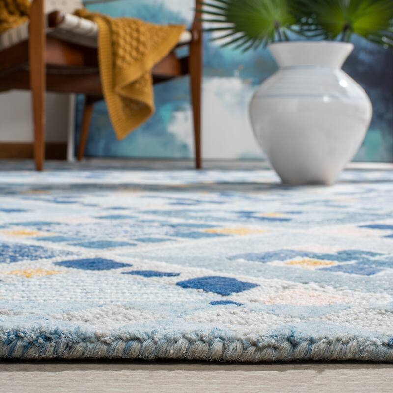 SAFAVIEH Handmade Soho Ariana Wool Rug