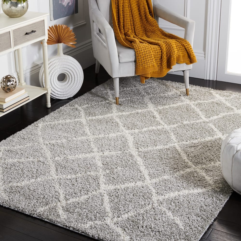 SAFAVIEH Berber Shag Toyo Light Grey/Cream Rug