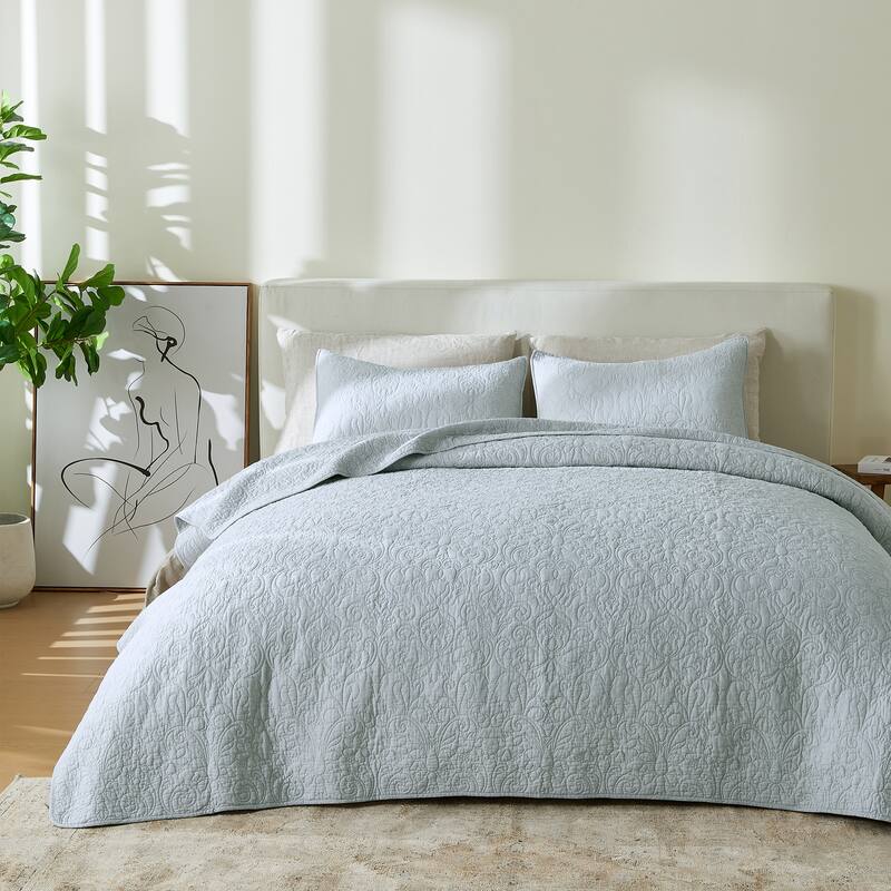 Patina Vie Maison 100% Cotton Stitched 3 Piece Quilt and Sham Set