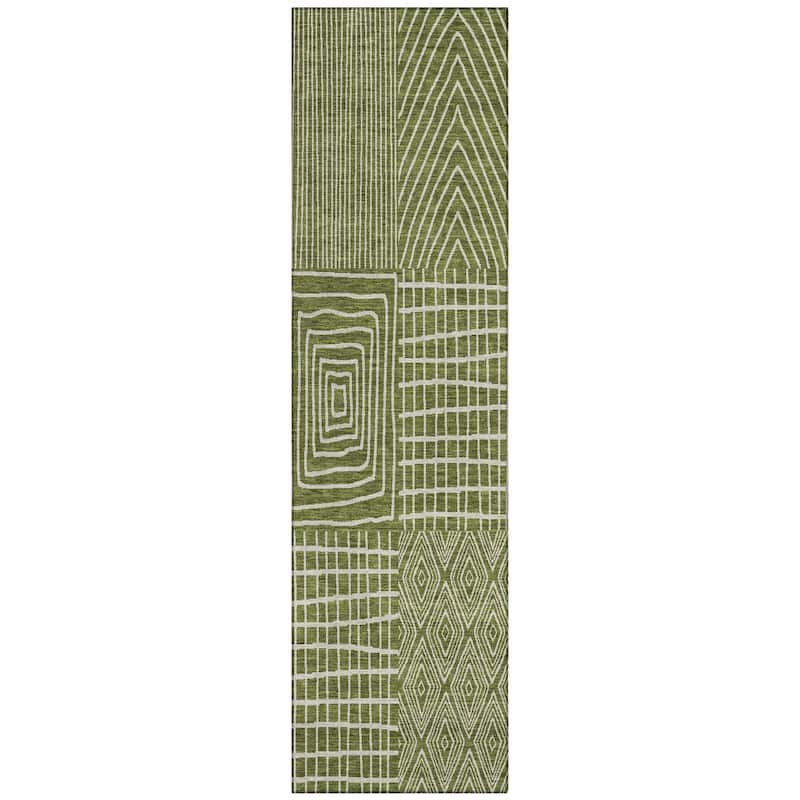 Machine Washable Indoor/ Outdoor Geo Patchwork Chantille Rug