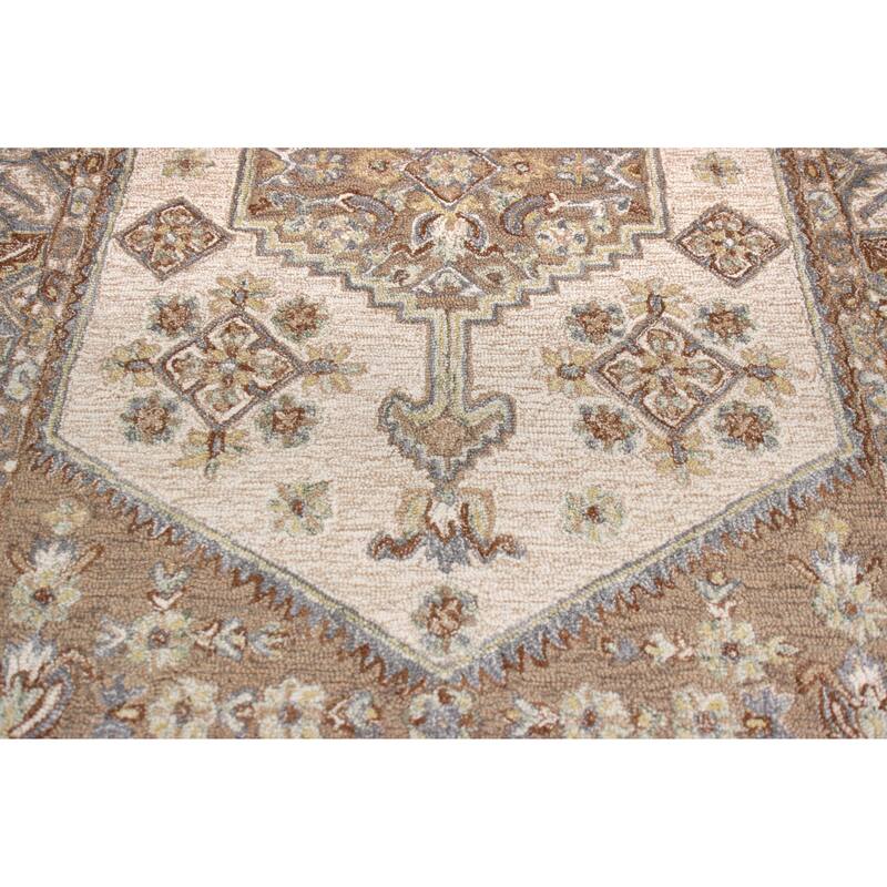 Bashian Narcisssa Ivory Transitional Area Rug