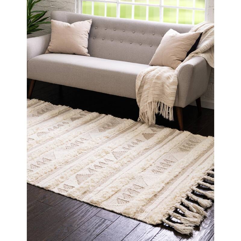 Contemporary Izhobert Collection Area Rug