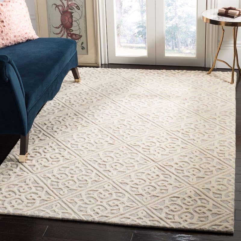 SAFAVIEH Handmade Cambridge Aristida Modern Wool Rug - 8' x 10' - Light Grey/Ivory