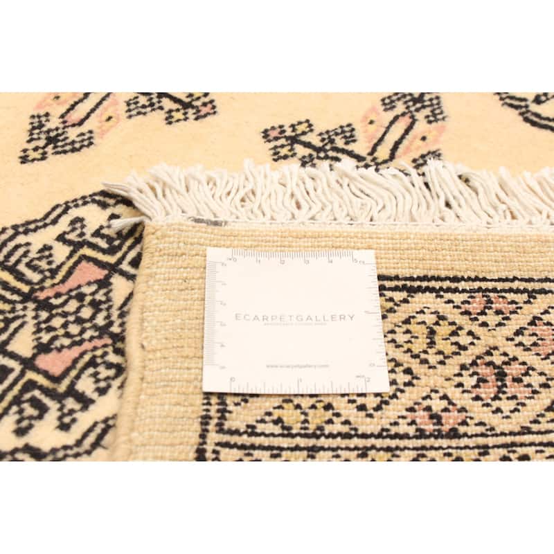 ECARPETGALLERY Hand-knotted Peshawar Bokhara Beige Wool Rug - 3'2 x 5'0
