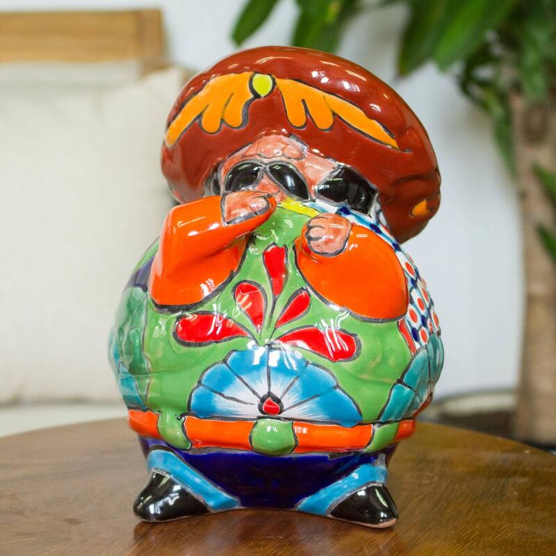 Ceramic figurine, 'Singing Mariachi'