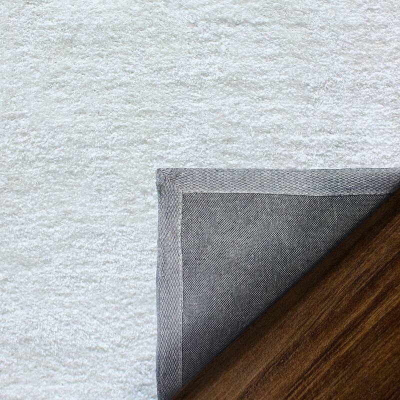 Superior Hand-tufted Plush Solid Shag Indoor Area Rug
