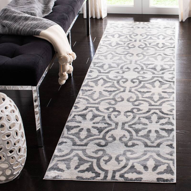 SAFAVIEH Isabella Christa Moroccan Rug - 2'2" x 7' Runner - Grey/Ivory