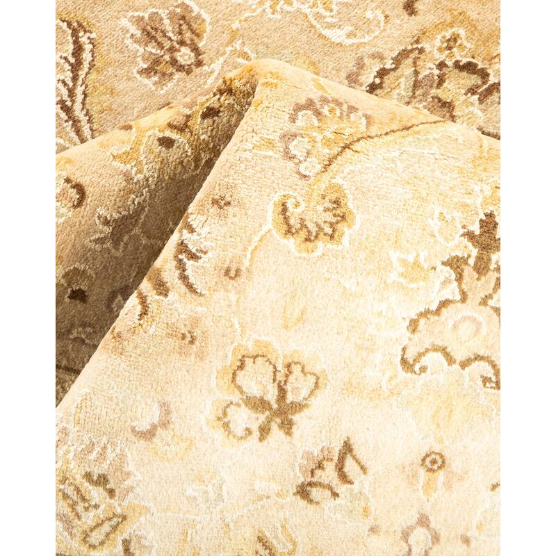 Overton Hand Knotted Wool Vintage Inspired Traditional Mogul Ivory Area Rug - 3 x 5