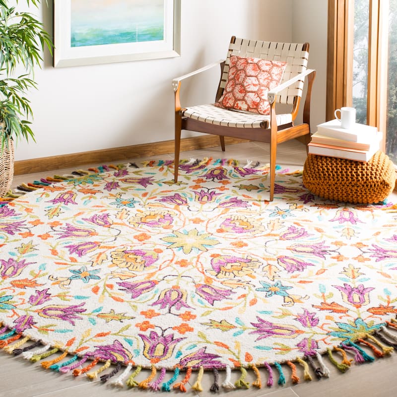 SAFAVIEH Handmade Aspen Chien Boho Tribal Wool Rug - 7' Round - Ivory/Purple