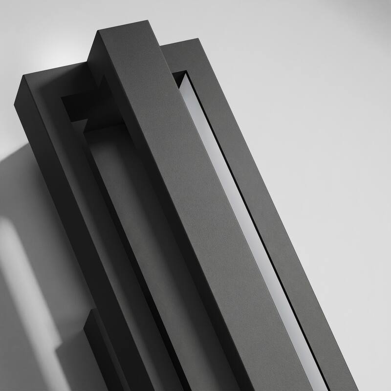 LamQee Integrated Matte Black Aluminum LED Outdoor Wall Sconce 15inch - 1-Pack/15inch