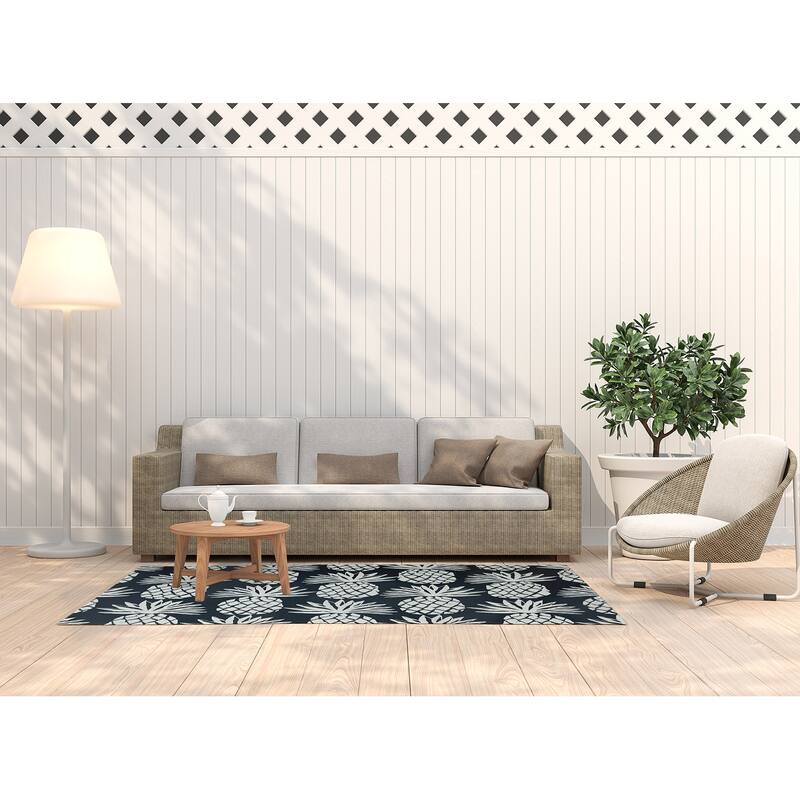 Pineapple Pattern Indoor/Outdoor Rug