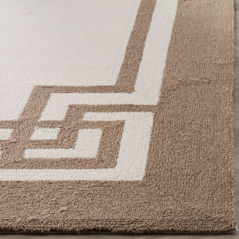 SAFAVIEH Handmade Four Seasons Inguna Floral Rug