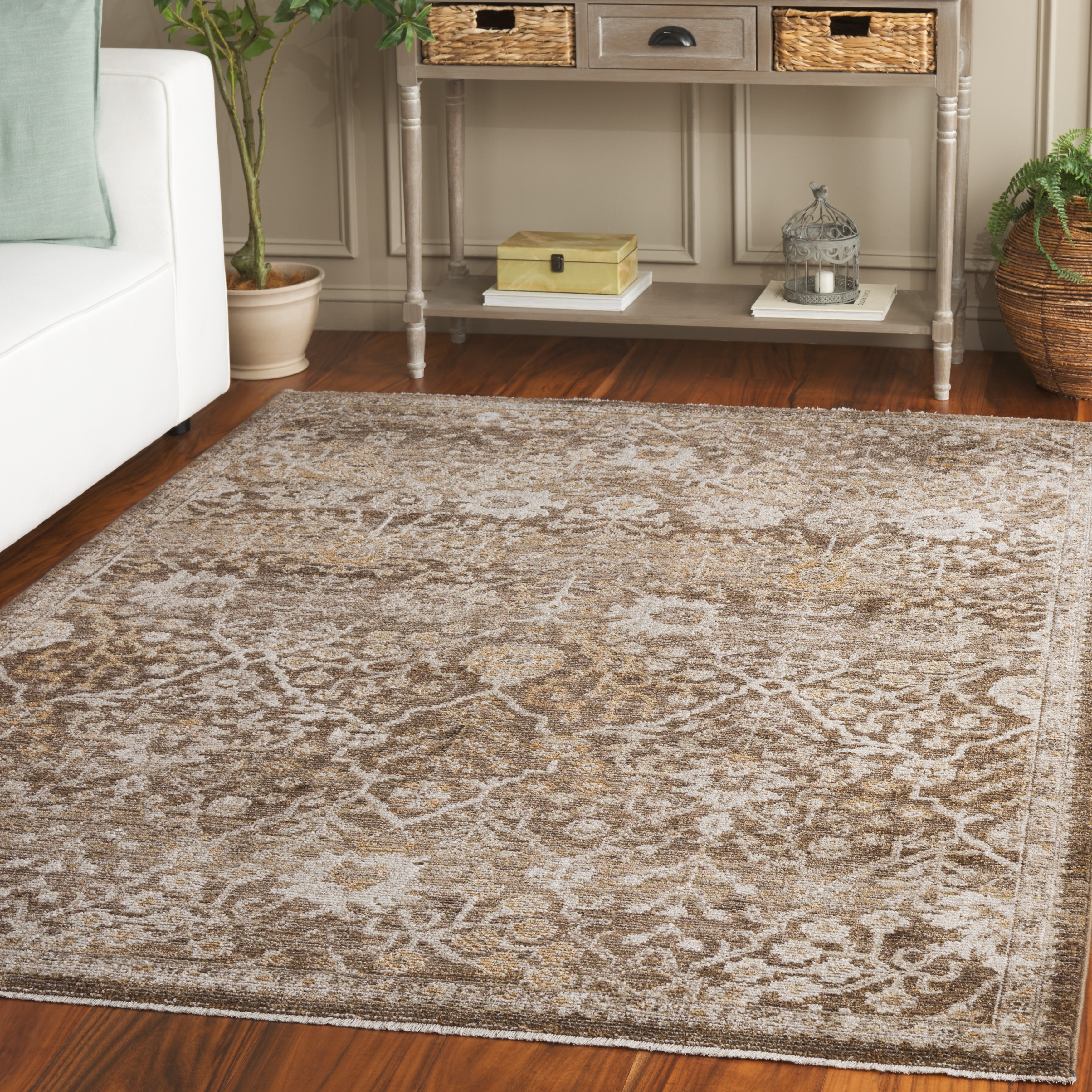 SAFAVIEH Hazel Boyka Traditional Oriental Rug