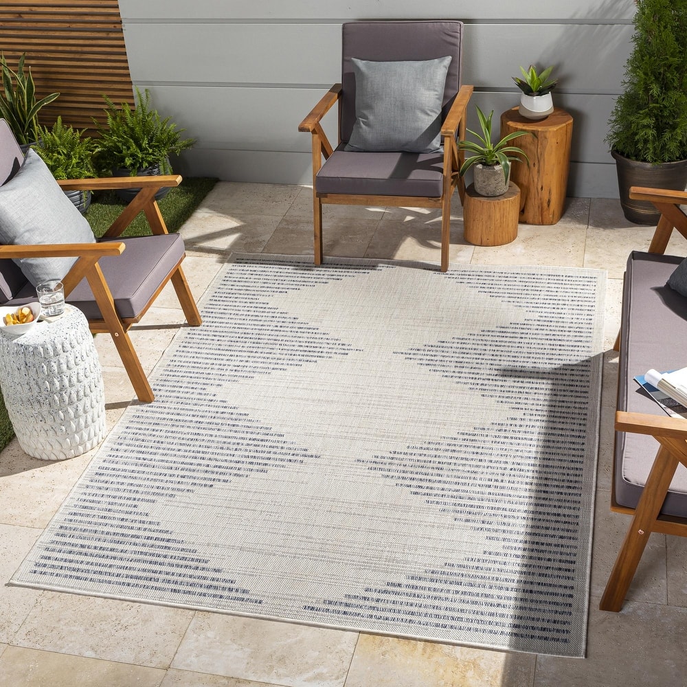 Livabliss Tuareg Country Diamond Indoor/Outdoor Area Rug